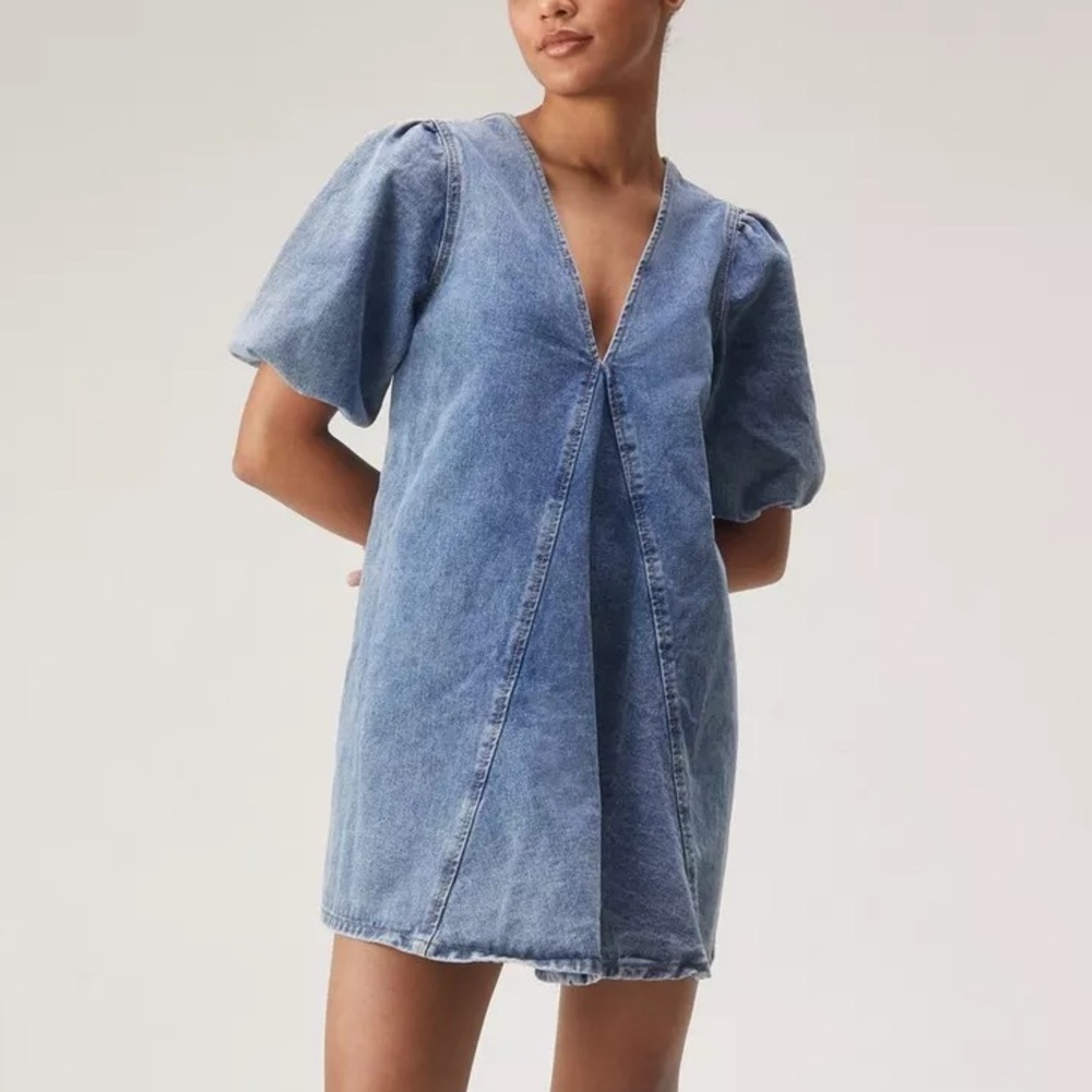 Nasty Gal V Neck Smock Dress